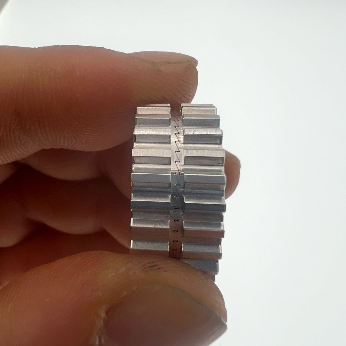 파스포츠 하이퍼-X, 하이퍼 카본 스포크 및 신형 UFO 디스크 휠 초경량 라쳇